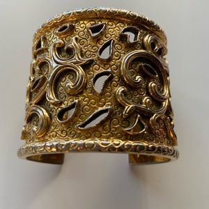 Isabel Canovas vermillion cuff